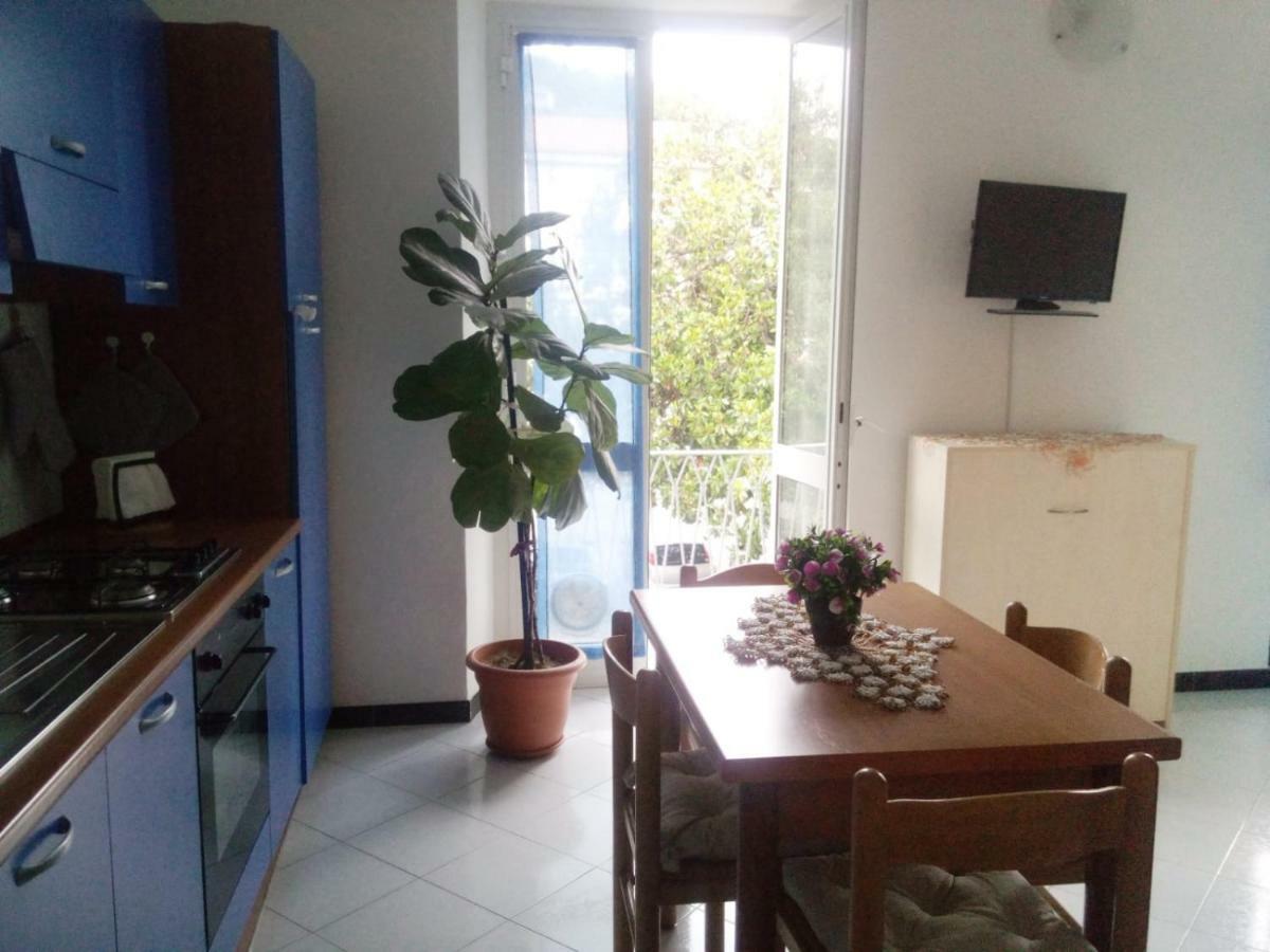 Brezza Marina Apartment La Spezia Exterior photo